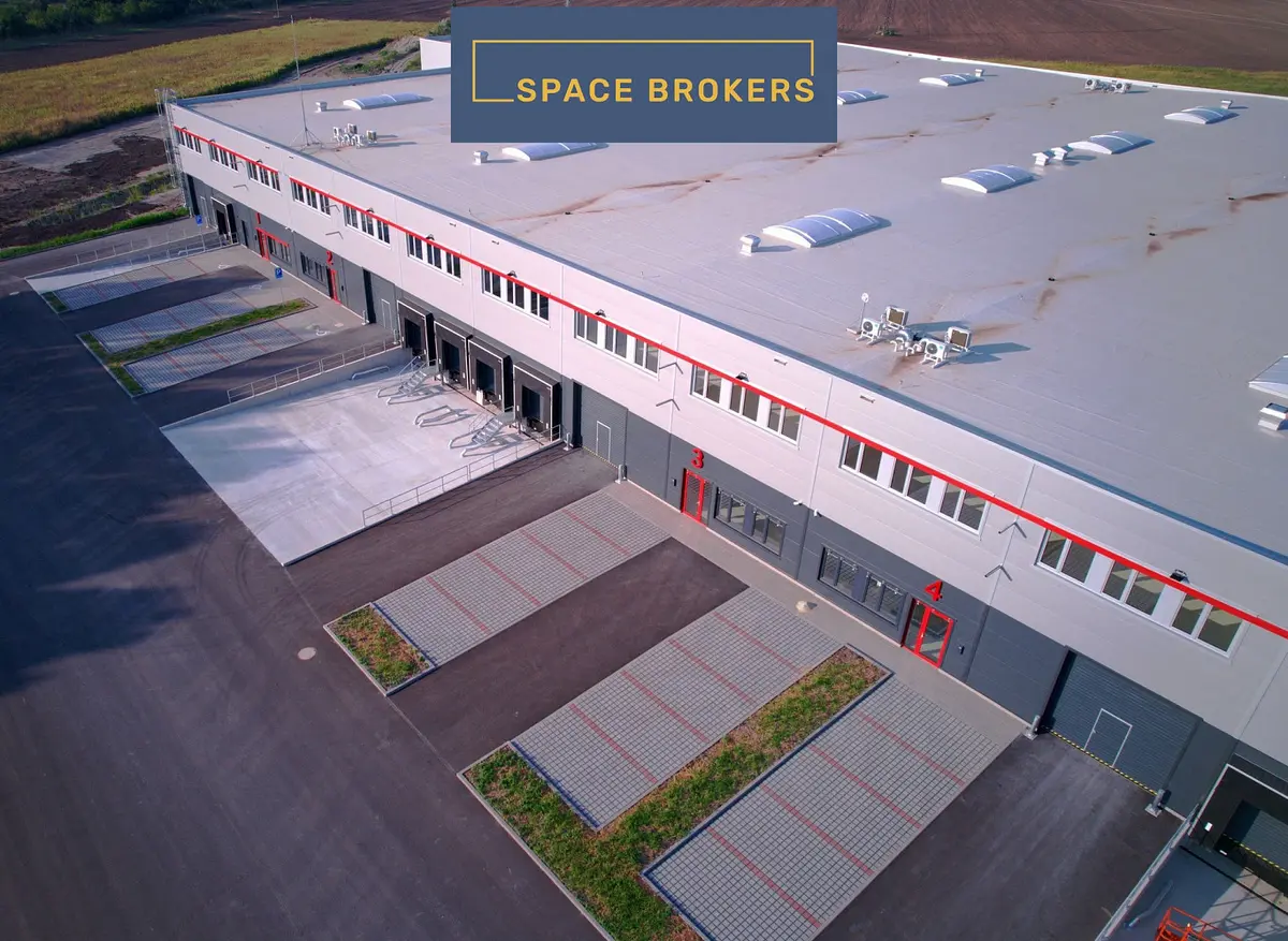Pronájem komerčního prostoru 7000 m², Mikulov · okres Břeclav