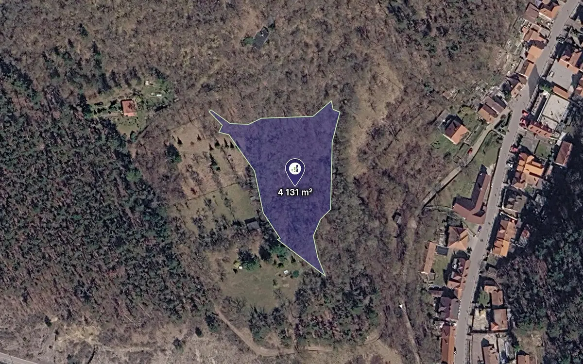 Prodej pozemku 3098 m², Karlštejn · okres Beroun