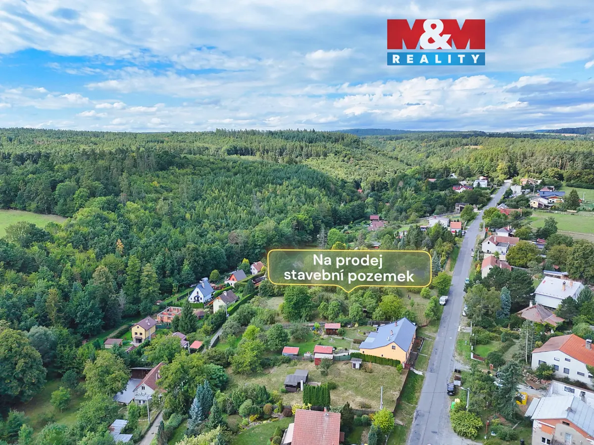 Prodej pozemku 303 m², Ptení · okres Prostějov