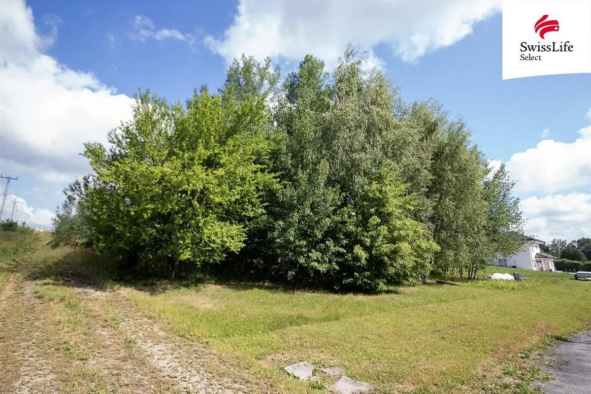 Prodej pozemku 1157 m², Náměstí · Dvorce u Bruntálu · Dvorce