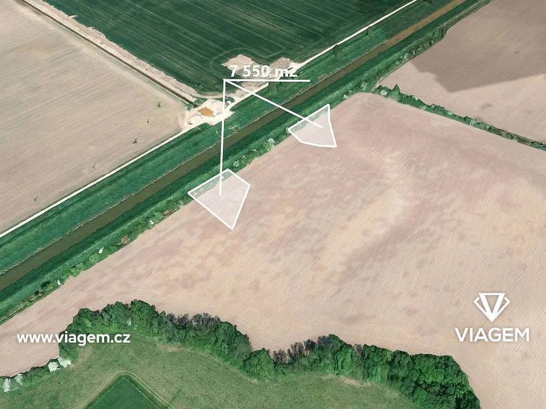 Prodej pozemku 1887 m², Uherský Ostroh · okres Uherské Hradiště