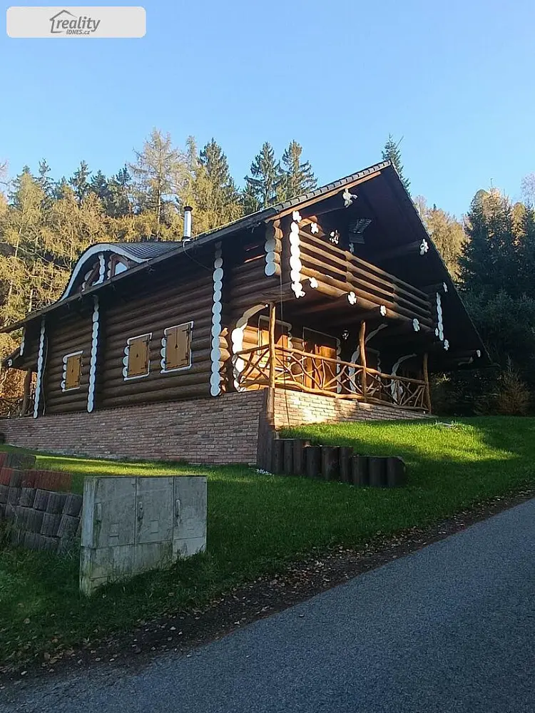 Prodej domu 210 m², Pecka - Bělá u Pecky · okres Jičín