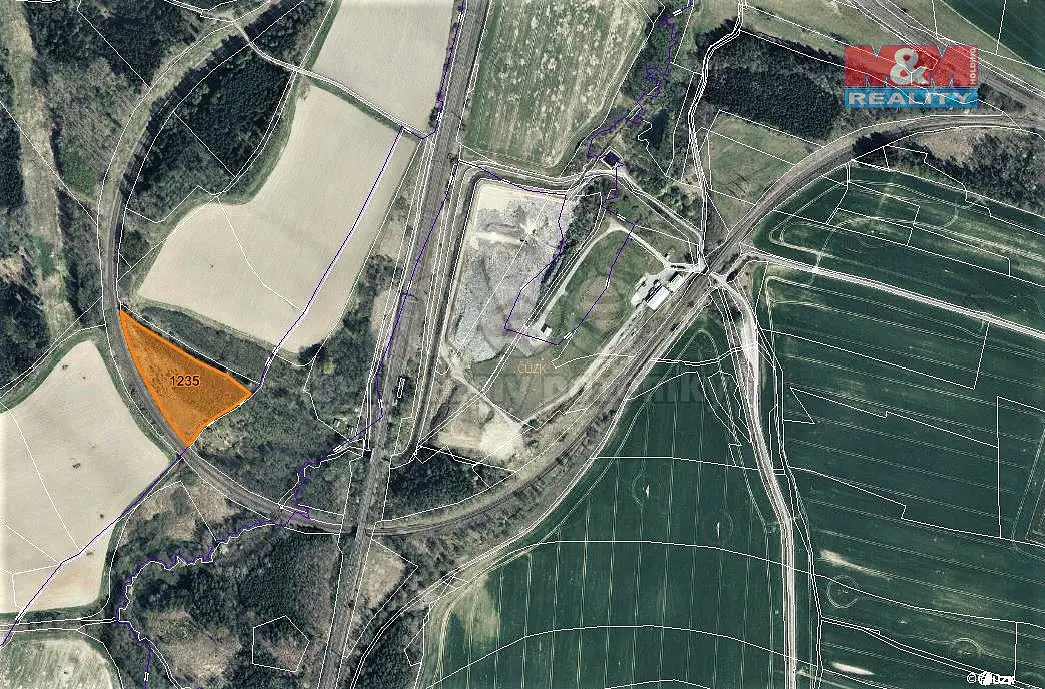 Prodej pozemku 525 m², Semanín · okres Ústí nad Orlicí