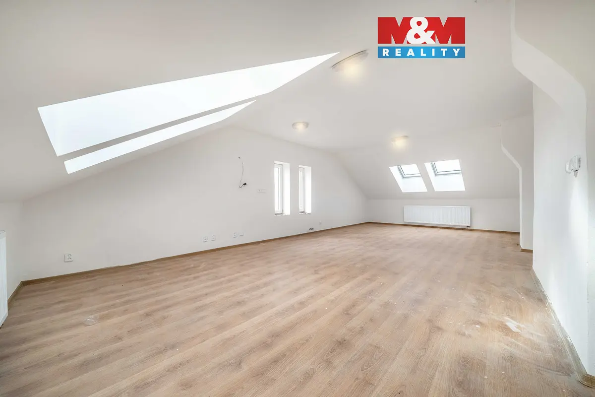 Prodej bytu 3+kk 110 m², Plešnice · okres Plzeň-sever
