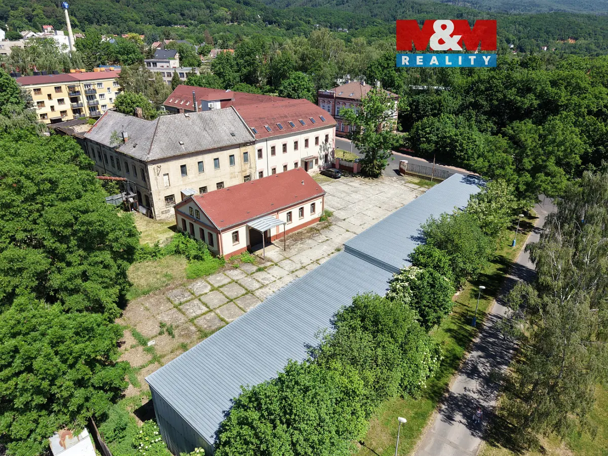 Prodej komerčního prostoru 500 m², Tovární · Dubí-Bystřice · Dubí