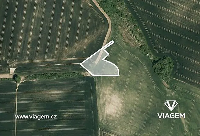 Prodej pozemku 1424 m², Litenčice · okres Kroměříž