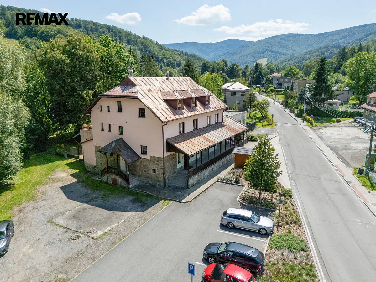 Prodej komerčního prostoru 802 m², Řeka · okres Frýdek-Místek