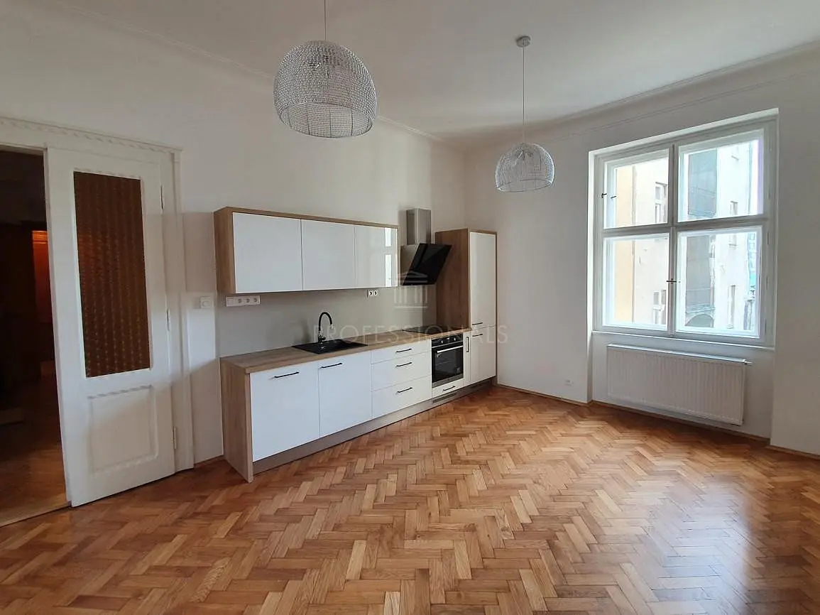 Pronájem bytu 3+kk 72 m², Ostrovského · Smíchov