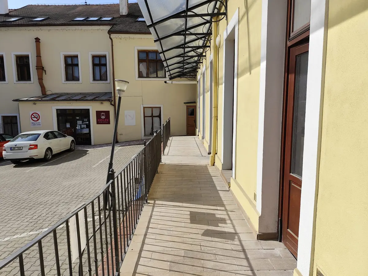 Pronájem komerčního prostoru 64 m², Znojmo-město · Znojmo