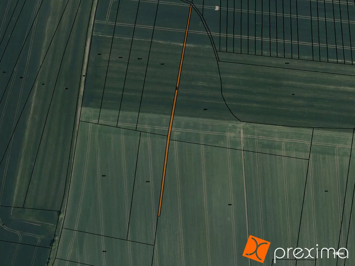 Prodej pozemku 215 m², Vinary · okres Hradec Králové