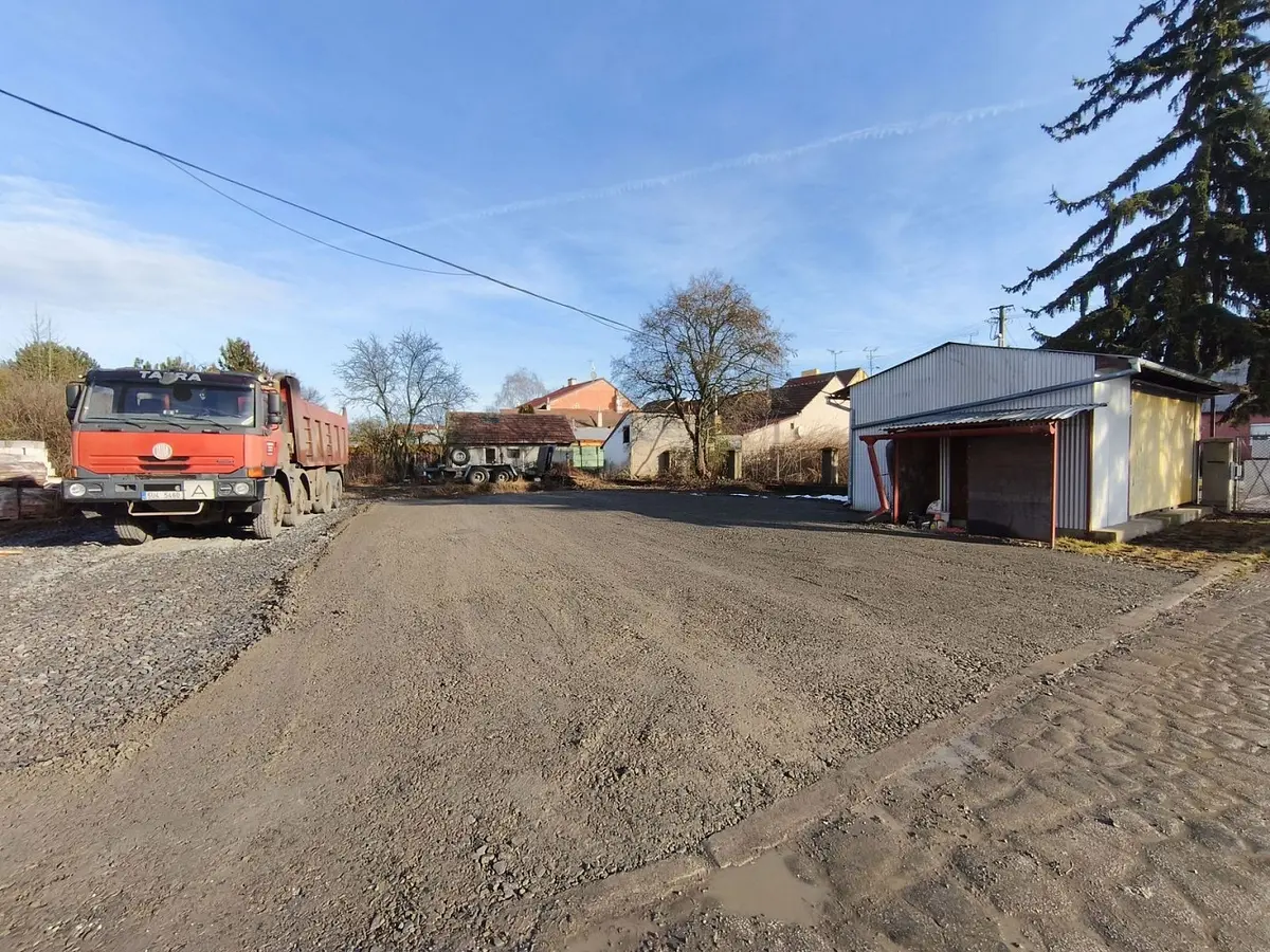 Pronájem pozemku 600 m², Kyjov · okres Hodonín