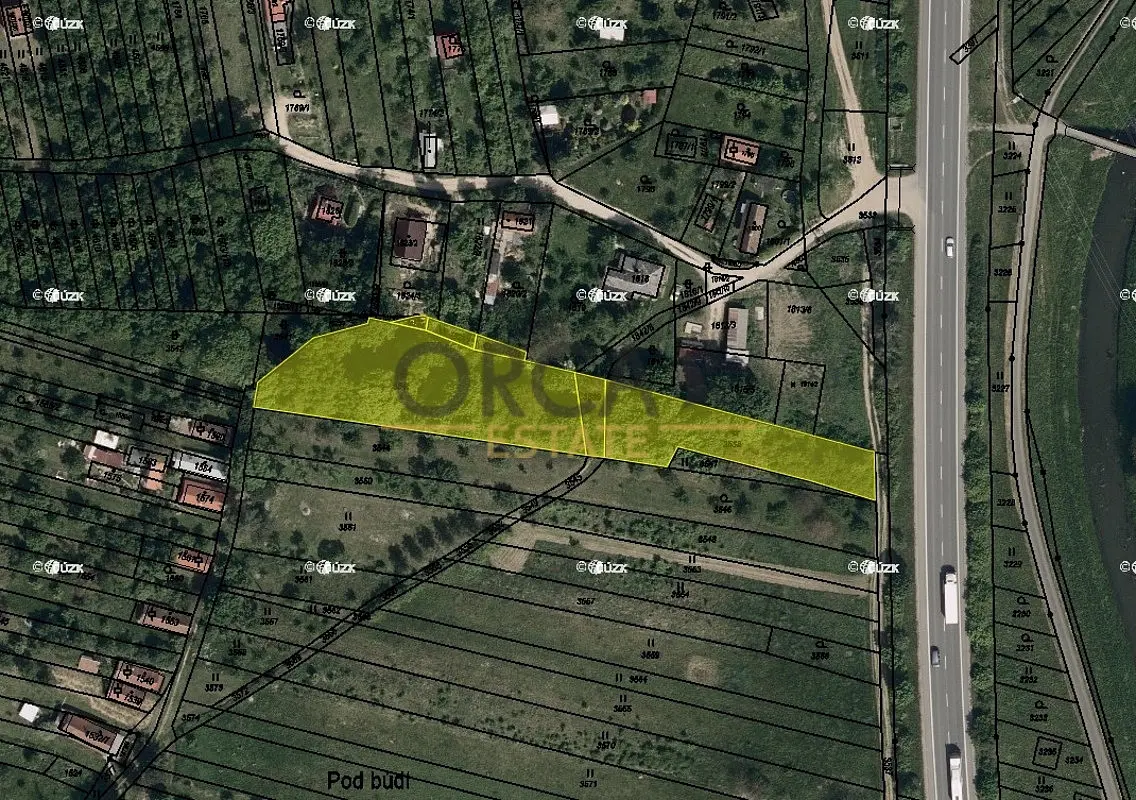 Prodej pozemku 2523 m², Uherský Brod · okres Uherské Hradiště