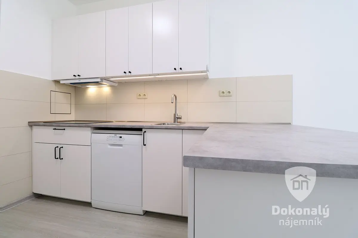 Pronájem bytu 3+kk 72 m², Havanská · Bubeneč