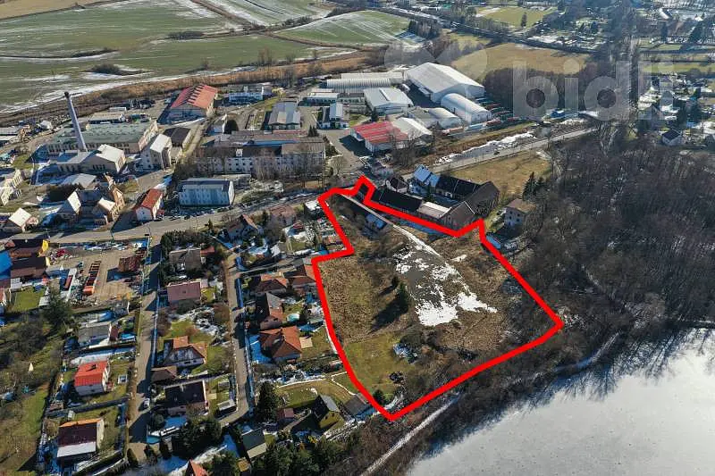 Pronájem komerčního prostoru 280 m², Tovární · Dolní Bousov