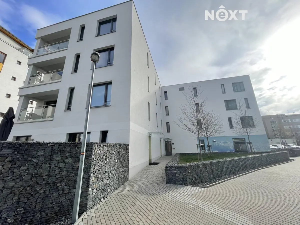 Pronájem bytu 1+kk 39 m², Devonská · Hlubočepy