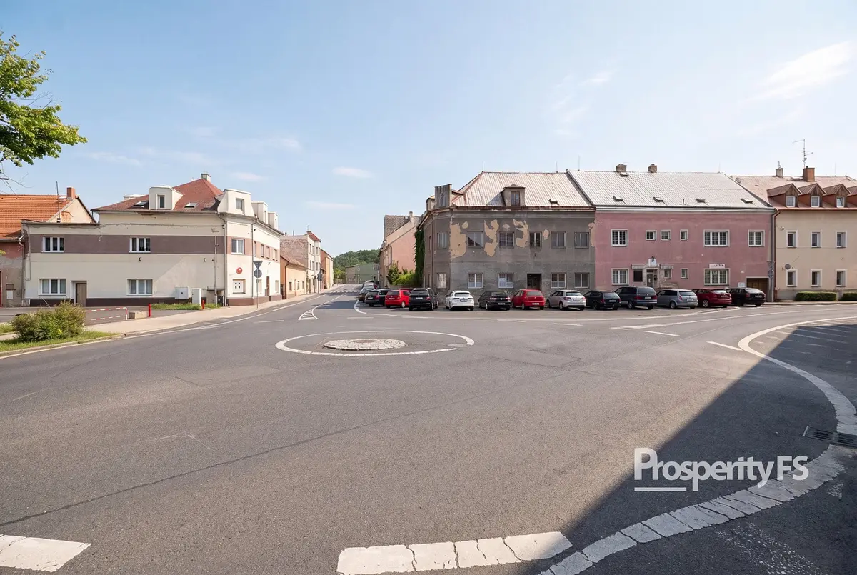 Prodej domu 200 m², Vrbenského · Hostomice nad Bílinou · Hostomice