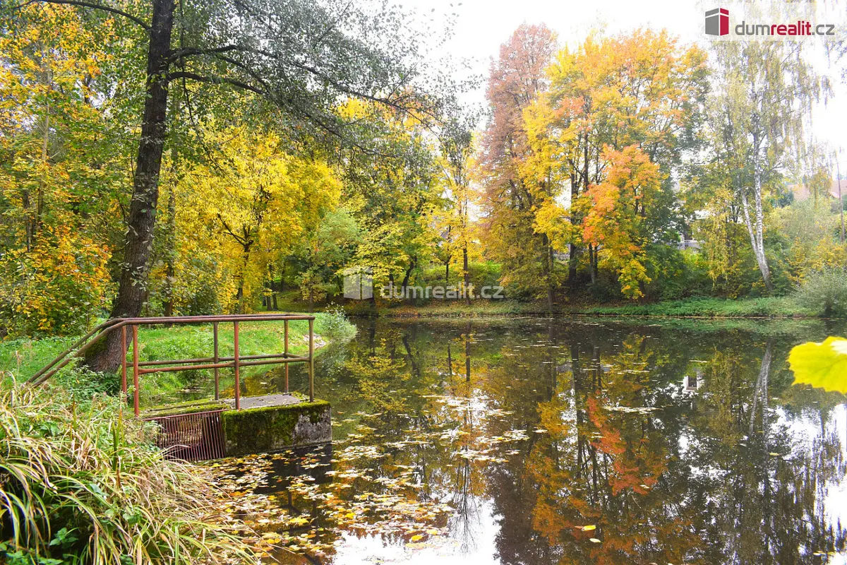 Prodej pozemku 535 m², Benešov - Bedrč