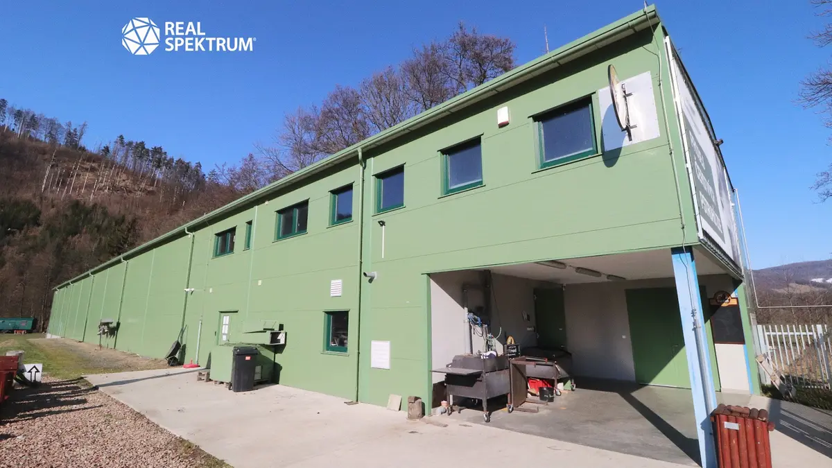 Prodej komerčního prostoru 1382 m², Nedvědice · okres Brno-venkov