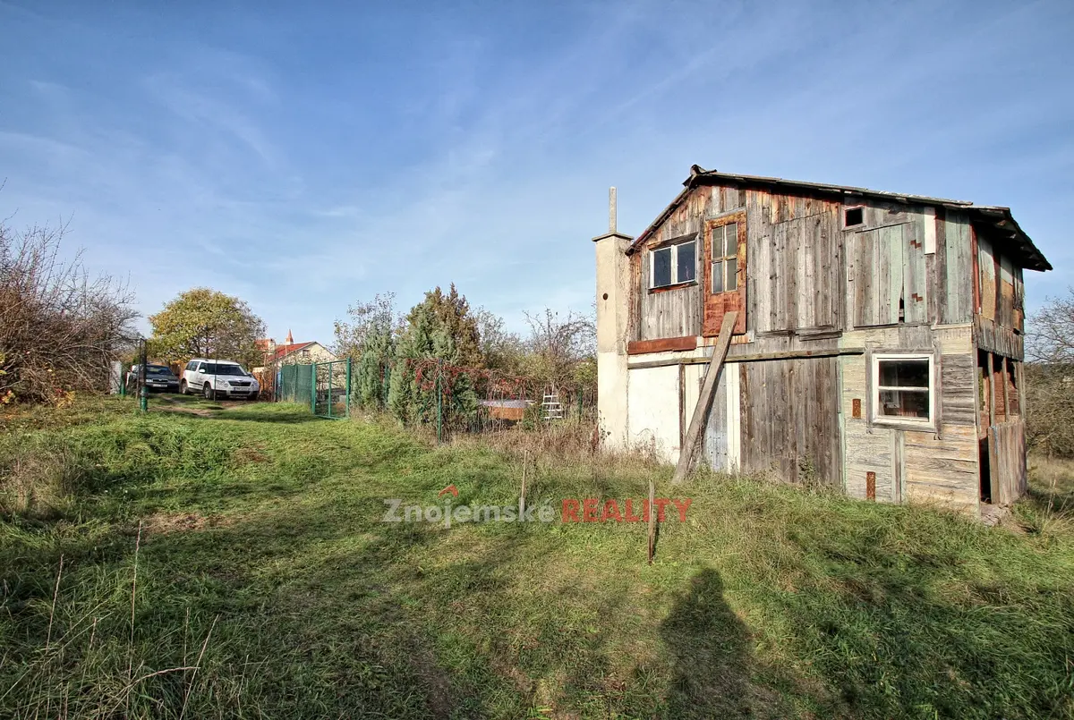 Pronájem pozemku 635 m², Znojmo