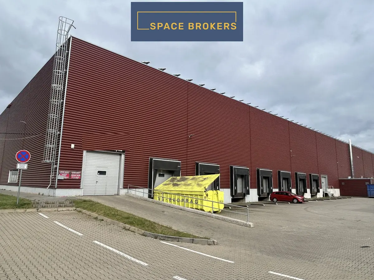 Pronájem komerčního prostoru 3622 m², Praha