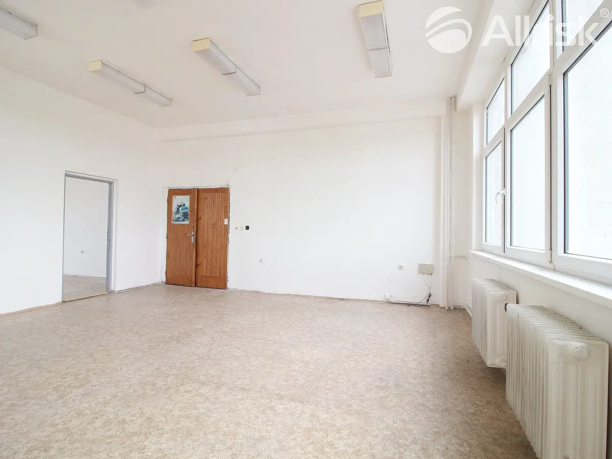 Pronájem komerčního prostoru 79 m², Brno