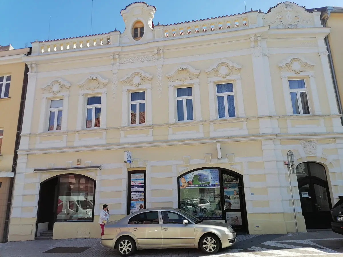 Prodej komerčního prostoru 416 m², Váňova · Kladno