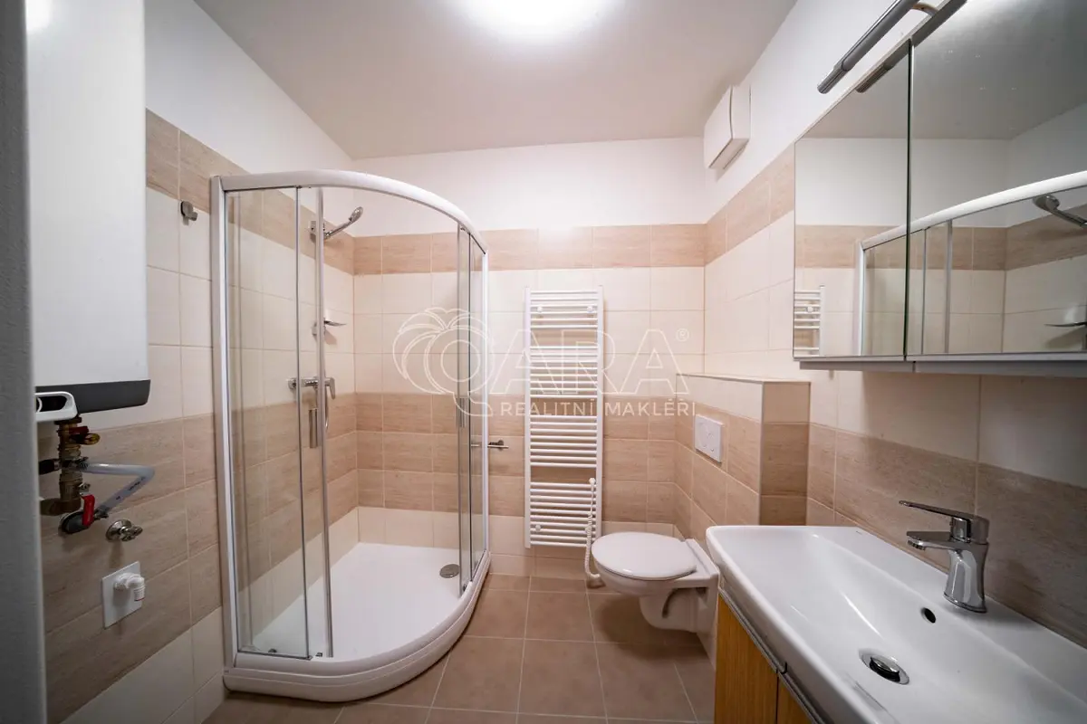 Pronájem bytu 1+kk 21 m², Pražská · Byškovice · Neratovice