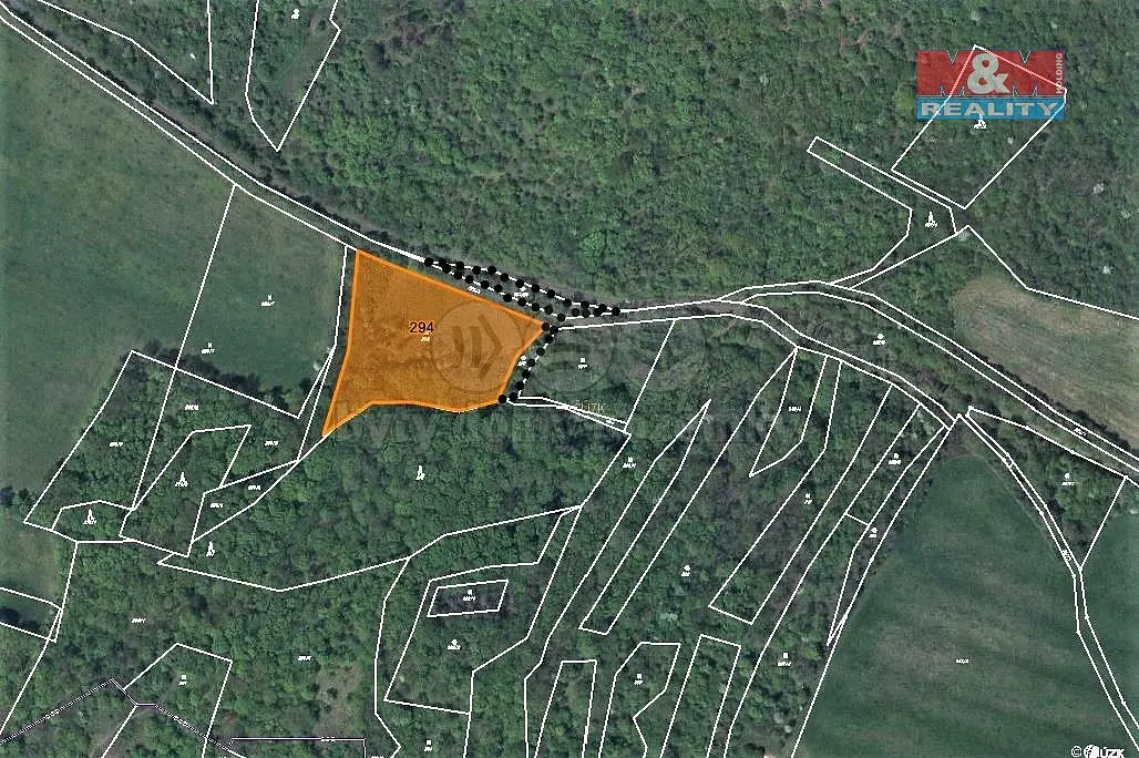 Prodej pozemku 813 m², Obrnice · okres Most