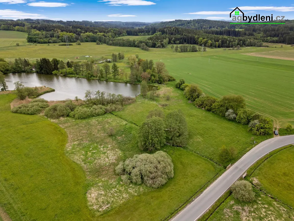 Prodej pozemku 250 m², Mladý Smolivec - Dožice · okres Plzeň-Jih