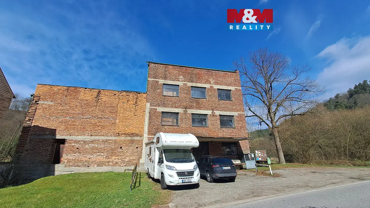 Pronájem komerčního prostoru 100 m², Chocnějovice