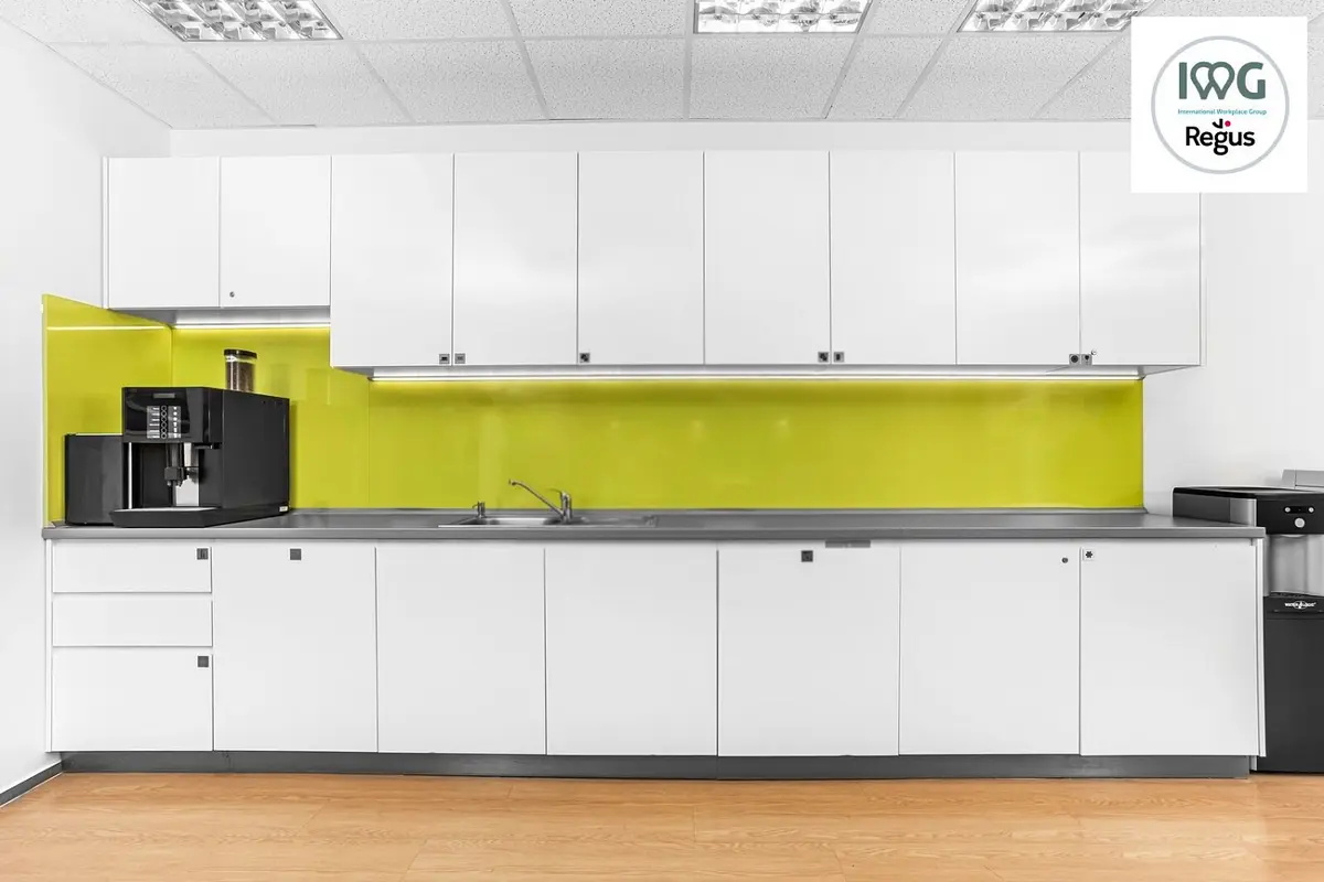 Pronájem komerčního prostoru 10 m², Dělnická · Holešovice