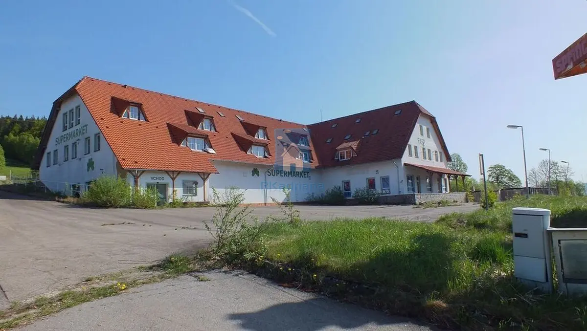 Prodej komerčního prostoru 39598 m², Strážný - Řasnice · okres Prachatice