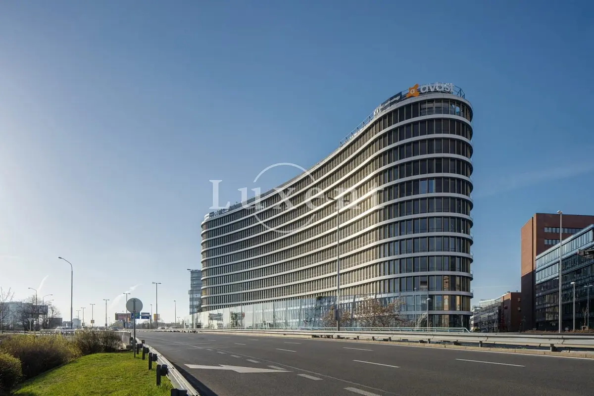 Pronájem komerčního prostoru 500 m², Pikrtova · Nusle