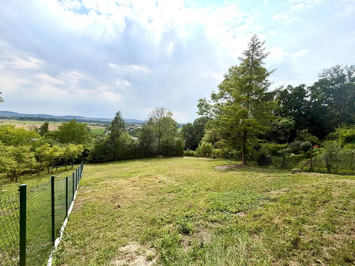 Prodej pozemku 865 m², Konárovice