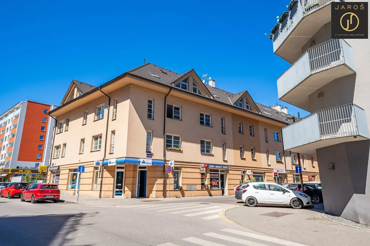 Prodej bytu 3+kk 88 m², Komenského · Kladno