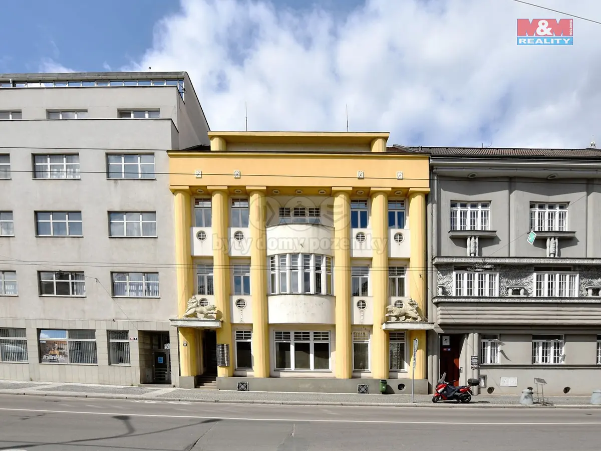Pronájem komerčního prostoru 35 m², V Kopečku · Střed města - historická část · Hradec Králové