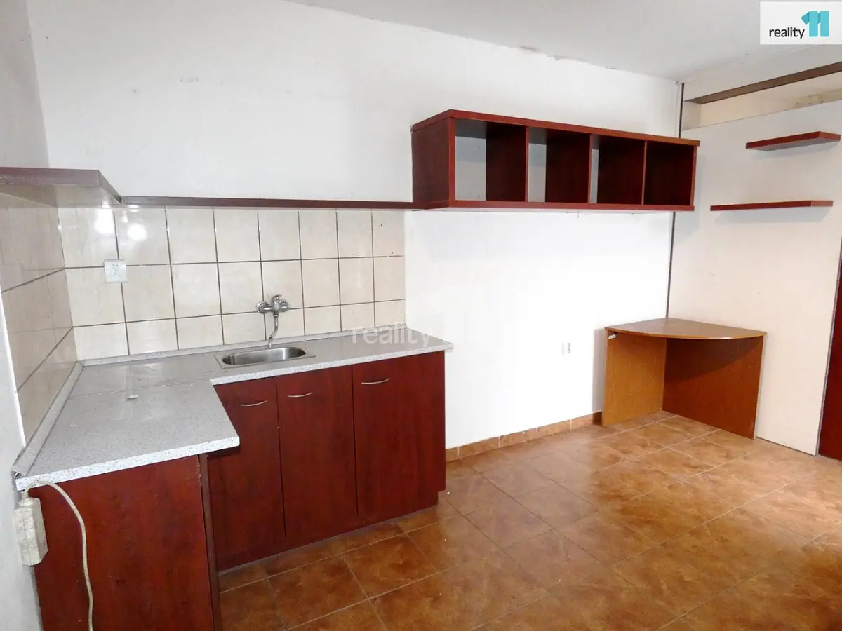 Pronájem komerčního prostoru 18 m², Masarykovo nám. · Říčany u Prahy · Říčany
