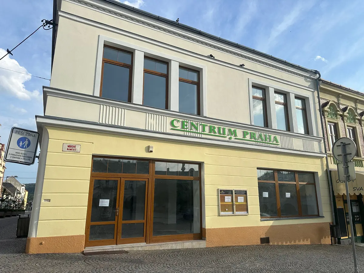Pronájem komerčního prostoru 520 m², Ústí nad Orlicí