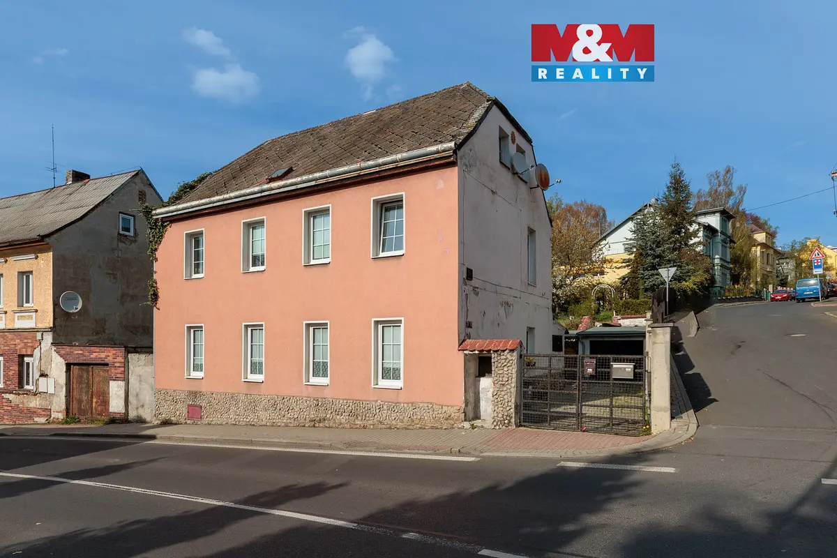 Prodej domu 260 m², Studentská · Doubí u Karlových Var · Karlovy Vary