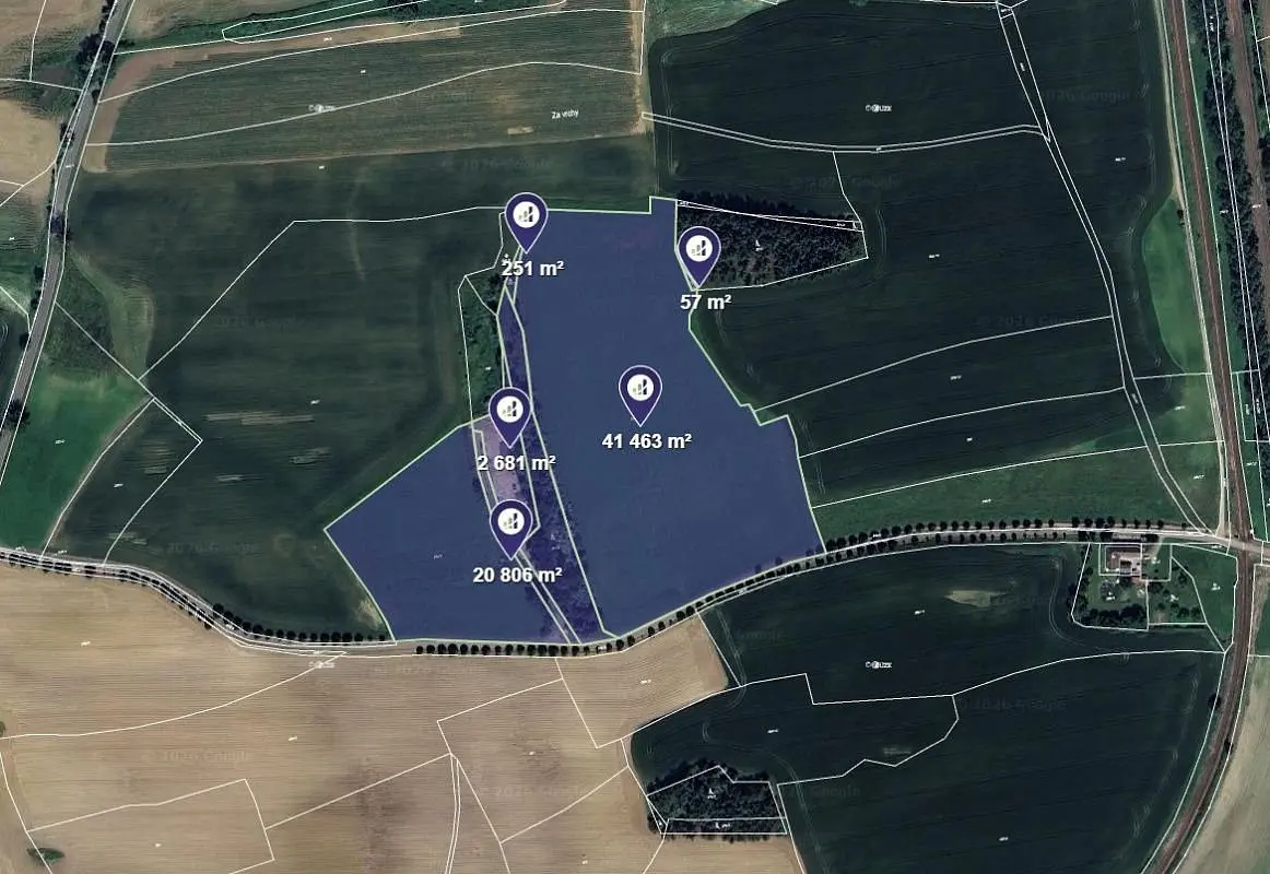 Prodej pozemku 10876 m², Písek