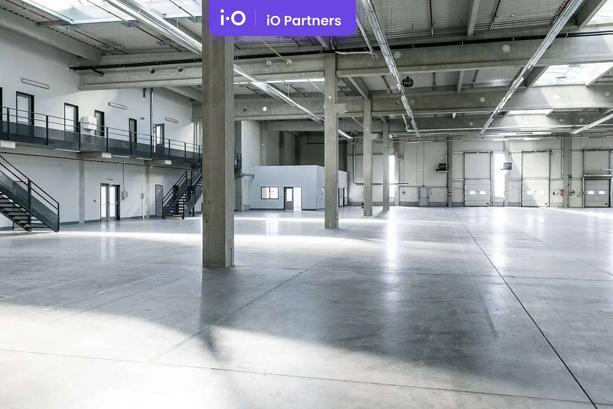 Pronájem komerčního prostoru 6988 m², Na Ohrádkách · Ovčáry u Kolína · Ovčáry