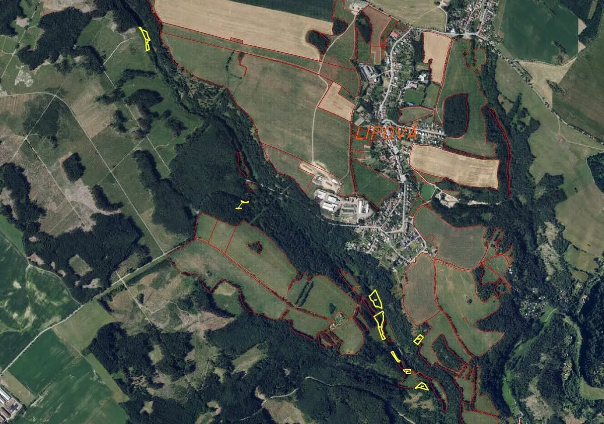 Prodej pozemku 13140 m², Lipová · okres Prostějov
