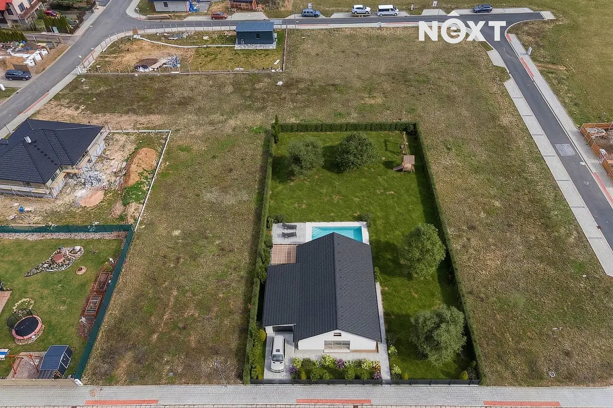 Prodej pozemku 911 m², Stolany