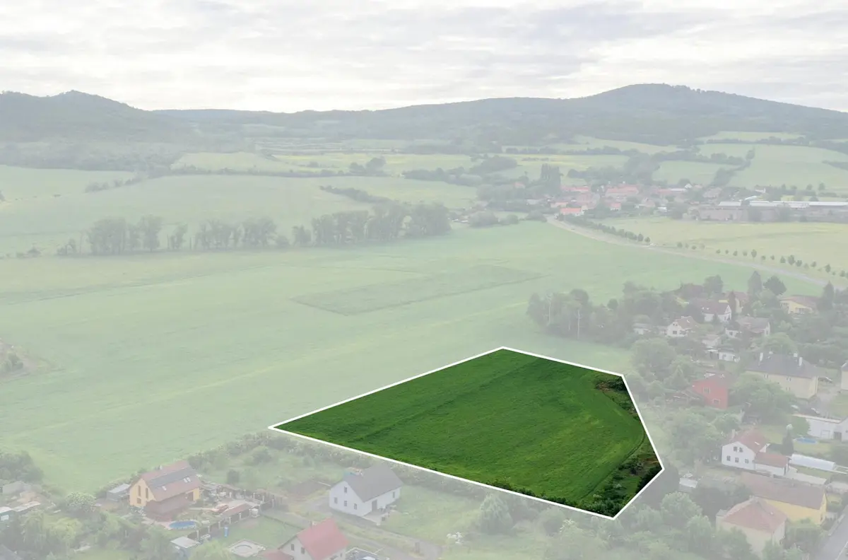 Prodej pozemku 170 m², Libochovany · okres Litoměřice