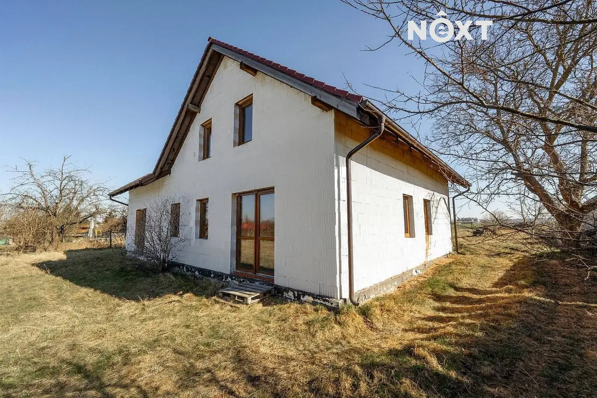 Prodej domu 252 m², Smilovice - Bratronice · okres Mladá Boleslav