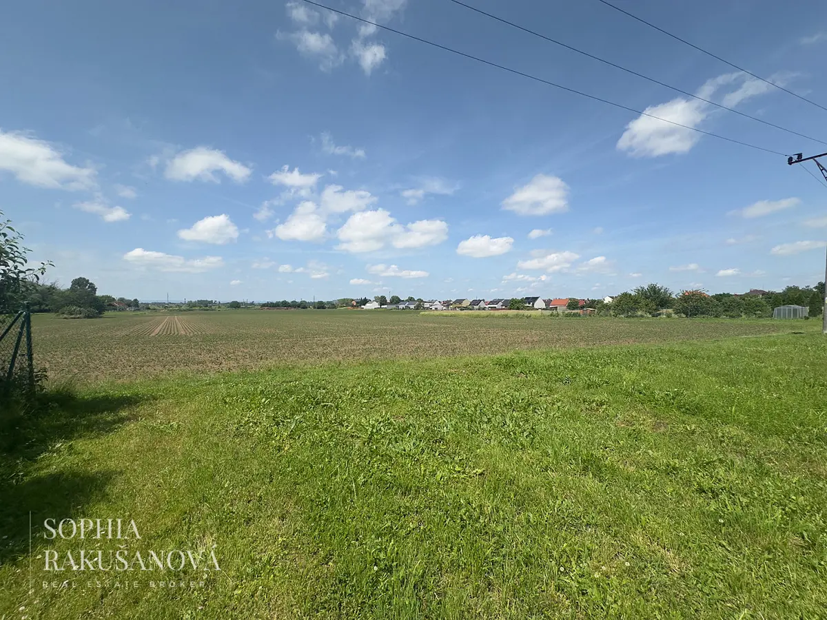 Prodej pozemku 4991 m², Grygov · okres Olomouc