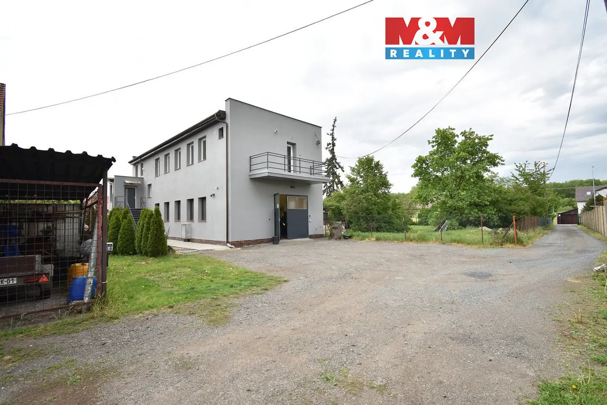 Prodej domu 300 m², Mělnická · Libiš