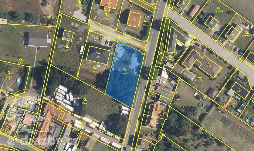 Prodej pozemku 1089 m², Křenek
