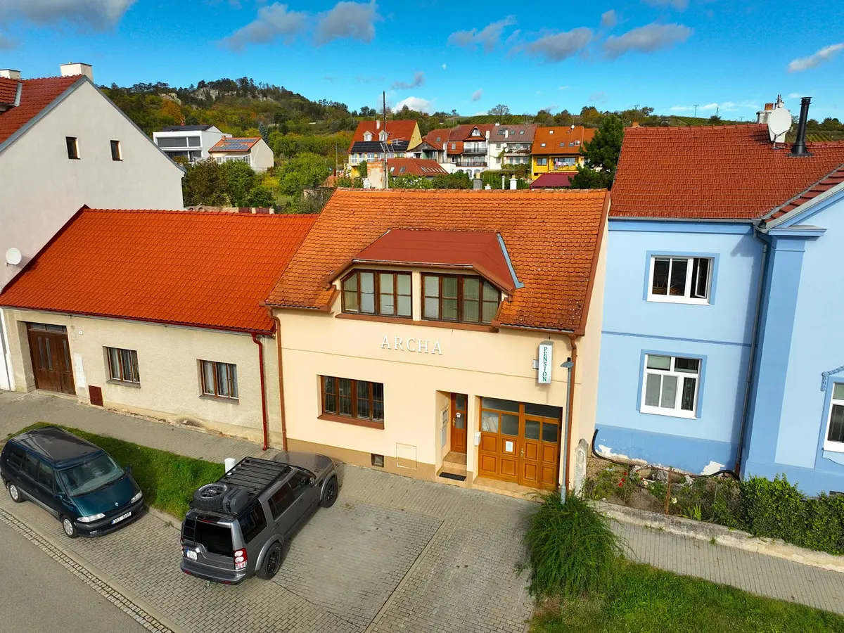 Prodej komerčního prostoru 330 m², Mikulov · okres Břeclav