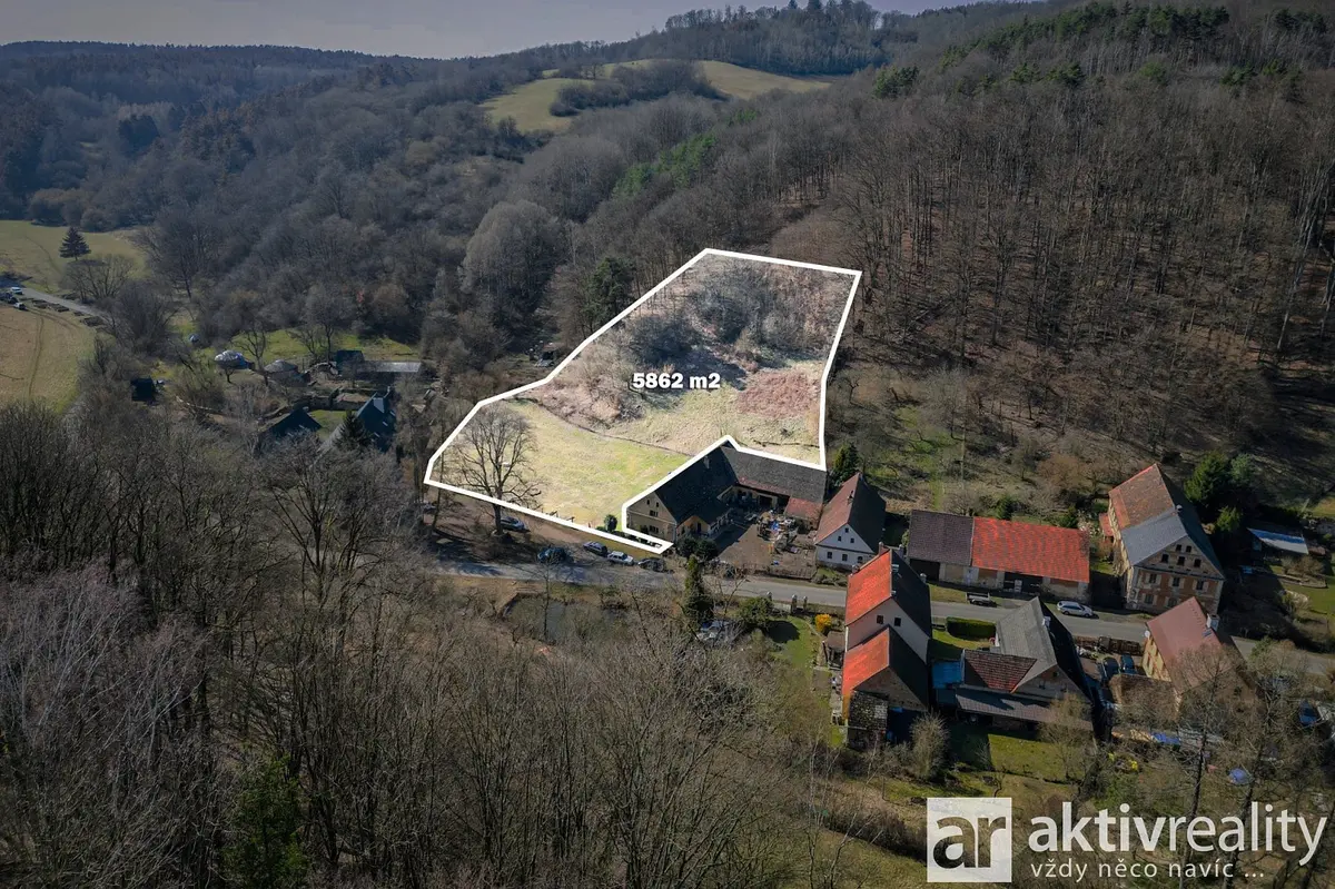 Prodej pozemku 862 m², Medonosy - Osinalice · okres Mělník